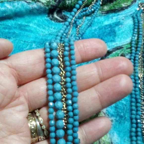 Beaded necklace bundle. - Picture 2 of 3